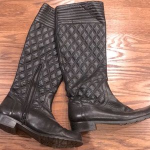 Stuart weitzman boots